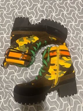 Yellow Camo Lace-Up Platform Boots